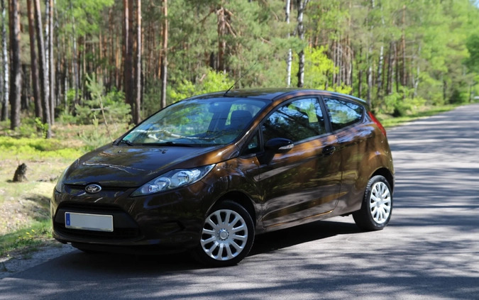 Ford Fiesta cena 21900 przebieg: 76000, rok produkcji 2011 z Kożuchów małe 781